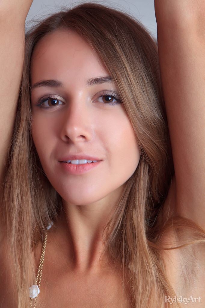 Cute Thin Hot Chick Striptease Nude Watch Lina Diamond – 6