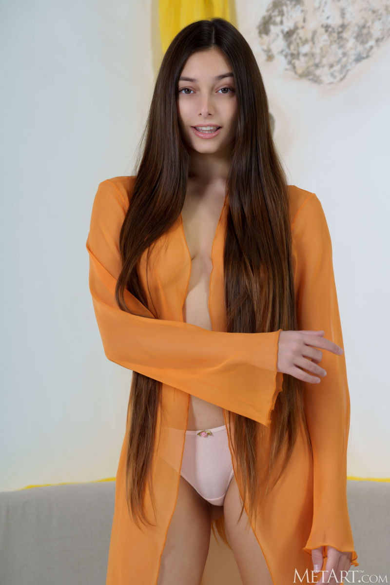 Beautiful Brunette Girl Undress Watch Shelena – 2